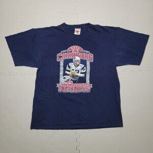 New England Patriots 2004 Champions Men's Tshirt Size 2X Navy Blue